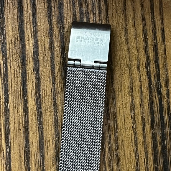 Skagen Women’s Black Swarovski Crystal Dial Mesh Watch - Picture 6 of 8